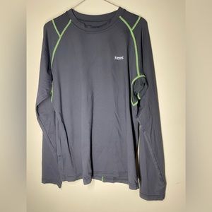 Running Room top shirt active long-sleeve size L Mens